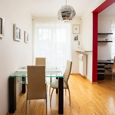 Iwicka Red Studio * Warsaw